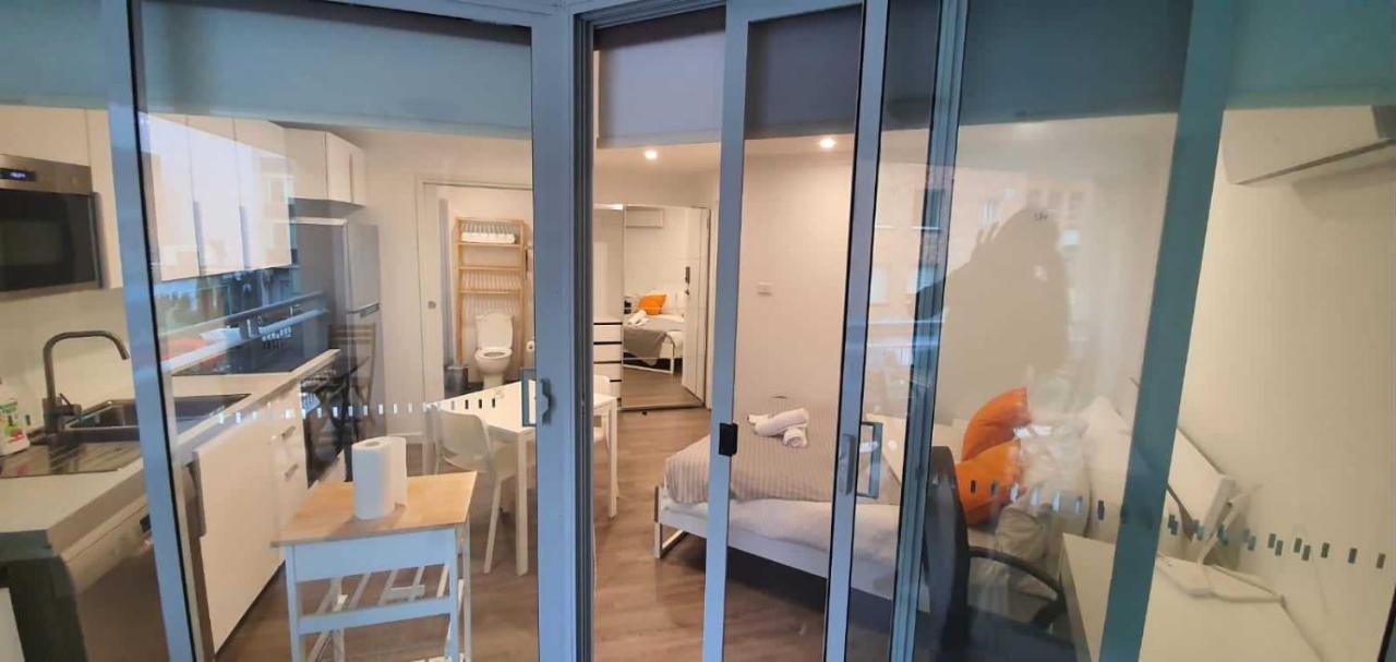 קנברה Dana-Cozy Studio With Shared Entry In The City מראה חיצוני תמונה